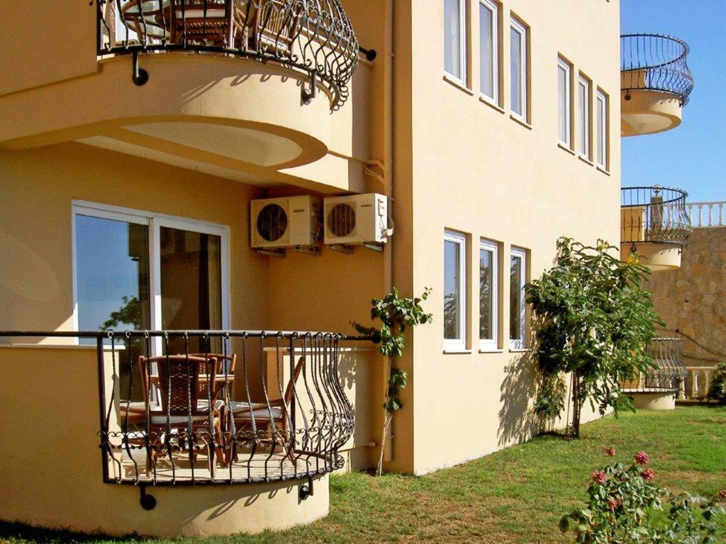 Goldcity Hotel Алания Экстерьер фото