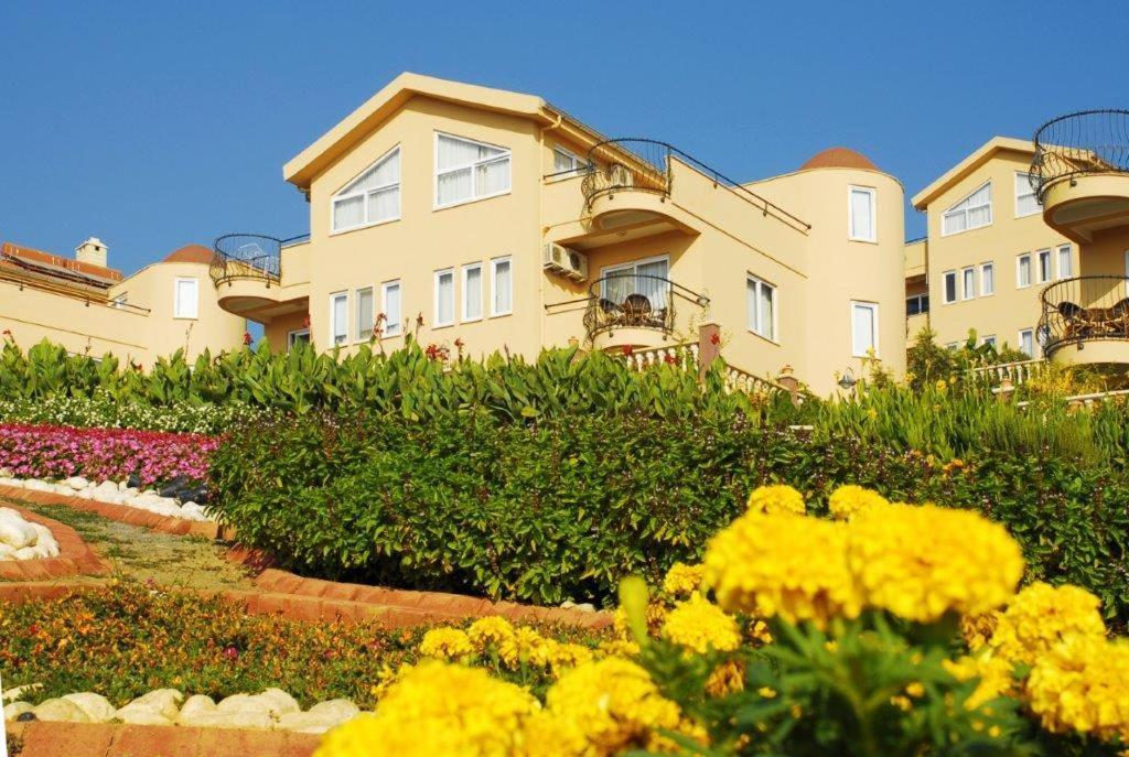 Goldcity Hotel Алания Экстерьер фото